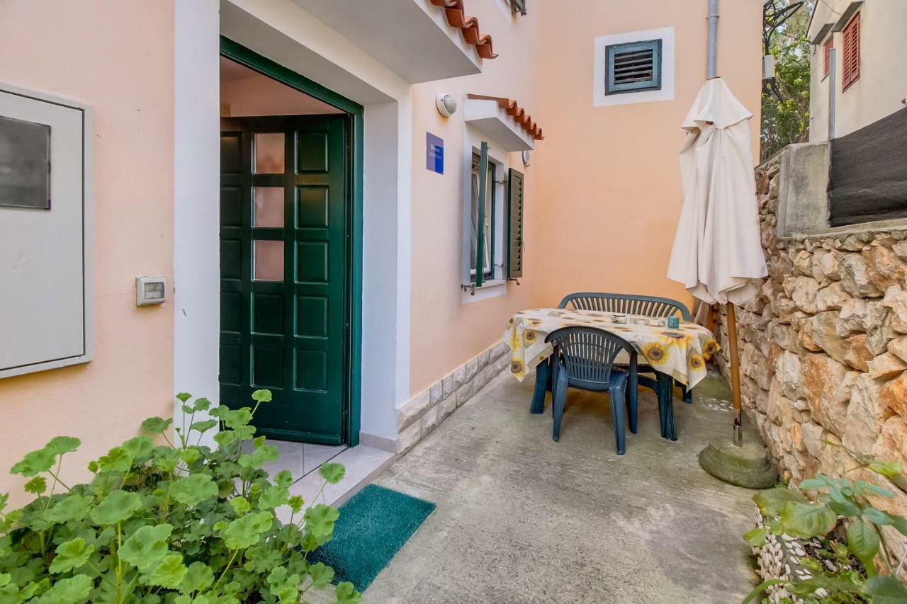 Apartman Natasa Mali Lošinj Dış mekan fotoğraf