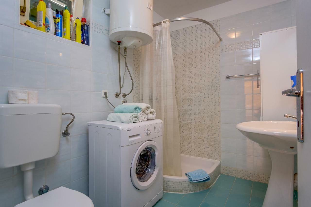 Apartman Natasa Mali Lošinj Dış mekan fotoğraf