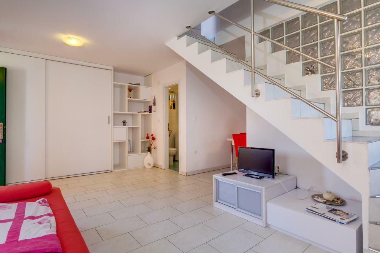 Apartman Natasa Mali Lošinj Dış mekan fotoğraf